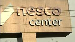 Goregaon Vaccination Center Closed : गोरेगावच्या नेस्को कोविड सेंटरबाहेर लसीकरण बंद असल्याची पाटी