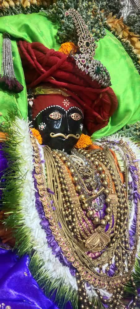 दख्खनचा राजा म्हणून भक्तांमध्ये ओळखल्या जाणाऱ्या देव श्री जोतिबा यांच्या यात्रेचा आजचा मुख्य दिवस.