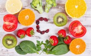 Immunity Booster Fruits:  દેશમાં ફાટ્યો છે કોરોનાનો રાફડો, સંક્રમણથી બચવા વિટામિન C થી ભરપૂર આ 5 સસ્તાં ફળોનો કરો ઉપયોગ