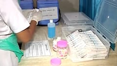 Corona Vaccination Politics : मोफत लसीचं राजकारण! राज्यात मोफत लसीकरणाबाबत मंत्र्यांमध्ये मतभिन्नता | स्पेशल रिपोर्ट