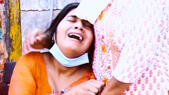 Covid Crisis: Patient's life at stake due to oxygen shortage | Ghanti Bajao (Apr 26, 2021)