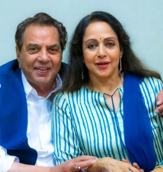 Sunny Deol Bobby Deol Relationship With Mother Hema Malini Actress Revealed This Truth After Marriage With Dharmendra सन ब ब द ओल क स थ क स ह ह म म ल न क स थ स ब ध एक ट र स न क य