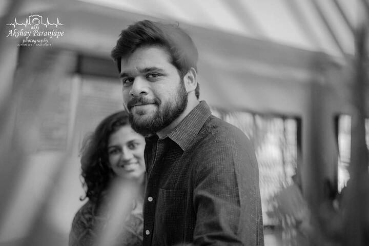 ऋचा आणि क्षितीक्षने त्यांच्या इन्स्टाग्राम स्टोरीवरुन आपल्या लग्नाबाबतची आनंदाची बातमी चाहत्यांना दिली आहे.