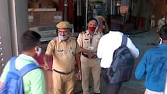 Mumabi | Local प्रवासासाठी बनावट ओळखपत्रांचा वापर ; बनावट ओळखपत्र वापरणाऱ्य़ांवर मध्य रेल्वेची कारवाई