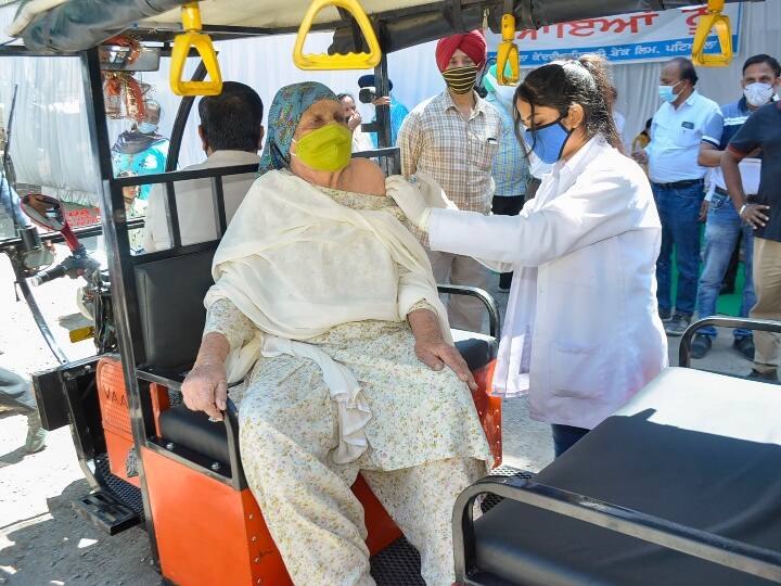 कितना कामयाब हो पायेगा एक मई से शुरु होने वाला वैक्सीन अभियान? How successful will the coronavirus vaccine campaign be from May 1 कितना कामयाब हो पायेगा एक मई से शुरु होने वाला वैक्सीन अभियान?