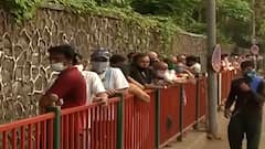Maharashtra Corona crisis: Long queue of people outside NESCO vaccination Centre since 4 am