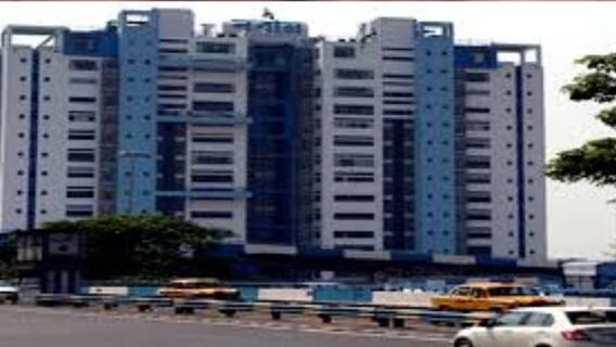 Covid Updates: কীভাবে পরিস্থিতির সামাল, করোনা নিয়ে নবান্নে বৈঠক করলেন মুখ্যমন্ত্রী