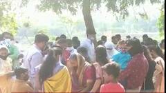 Dhule | एकविरा मंदिराबाहेर भाविकांची गर्दी; जावळ काढण्यासाठी, नवस फेडण्यासाठी मोठ्य़ा प्रमाणात गर्दी