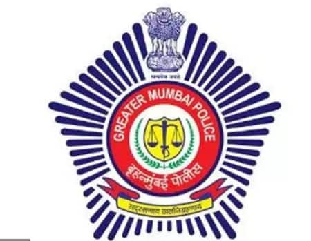 Mumbai Police appoints 1100 citizens as Special Police Officers during corona period मुंबई पोलिसांकडून 1100 नागरिकांची विशेष पोलीस अधिकारी म्हणून नियुक्ती, काय असणार जबाबदारी?