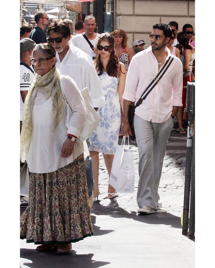 बच्चन परिवार अपनी वैल्यूज के लिए पहचाना जाता है. ऐसे में एक सात हर त्यौहार का सेलिब्रेशन करनी वाली ये फैमिली छुट्टियां भी साथ ही इंजॉय करती है.