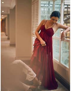 अपने कॉन्फिडेंट से कई बड़ी अभिनेत्रियों को मात देती हैं Shweta Basu Prasad, तस्वीरों में देखिए उनका बोल्ड लुक