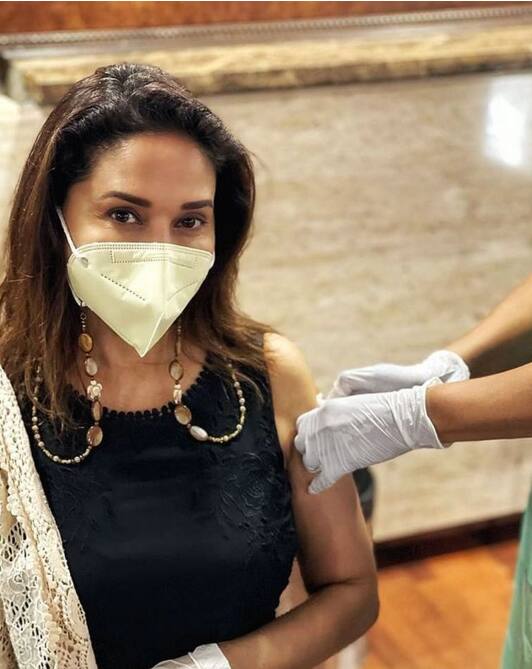 ਮਾਧੂਰੀ ਦੀਕਸ਼ਿਤ ਨੇ ਲਾਗਵਾਈ ਵੈਕਸੀਨ ਦੀ ਦੂਜੀ ਡੋਜ਼