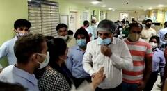 ਹਸਪਤਾਲ 'ਚ ਆਕਸੀਜਨ ਖਤਮ ਹੋਣ 'ਤੇ ਮੱਚੀ ਹਾਹਾਕਾਰ, ਆਪਣਿਆਂ ਨੂੰ ਬਚਾਉਣ ਦੀ ਚਿੰਤਾ 