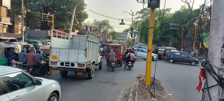 ਹੁਣ ਰੋਜ਼ਾਨਾ ਸ਼ਾਮ 6 ਵਜੇ ਤੋਂ ਸਵੇਰ ਪੰਜ ਵਜੇ ਤਕ ਕਰਫਿਊ ਹੋਇਆ ਕਰੇਗਾ।