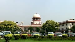सुप्रीम कोर्ट ने केंद्र से पूछा कि कोरोना वैक्सीन के लिए अलग-अलग दाम क्यों?