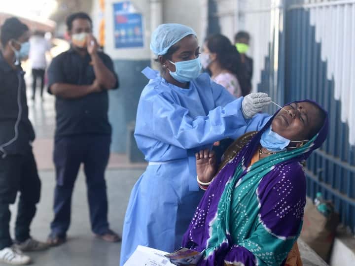 Maharashtra Corona Cases Daily Updates 26 April 2021 48700 New Covid-19 Cases 895 Deaths Maharashtra Coronavirus Crisis : आज राज्यात 67, 752 रुग्ण बरे होऊन घरी, 66,358 नवीन रुग्णांचे निदान तर 895 मृत्यू