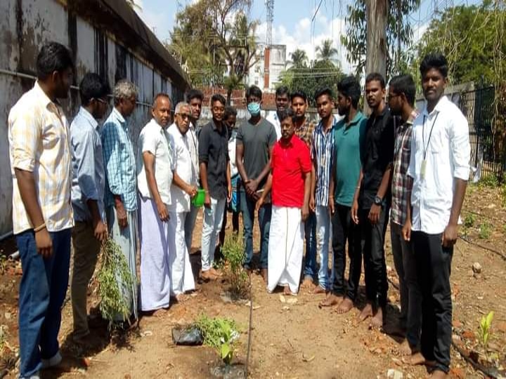 அர்ச்சனைப் பூக்களுக்கு தயாராகும் கோவில் நந்தவனங்கள் 