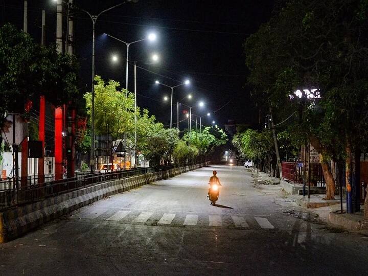 Change in night curfew in the 36 city, find out what the Rupani government has announced 36 શહેરમાં રાત્રી કર્ફ્યુના સમયમાં કરાયો ફેરફાર, જાણો રૂપાણી સરકારે શું કરી જાહેરાત