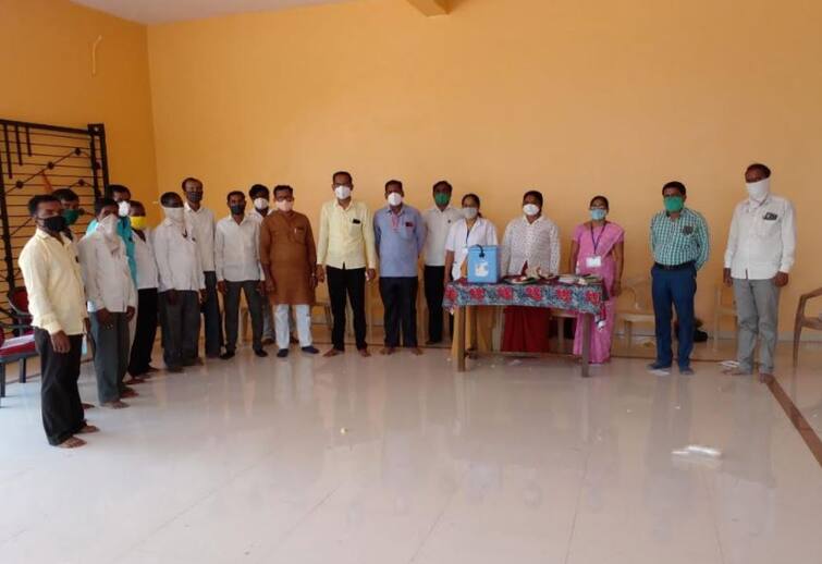 Aurangabad Janefal village 100 percent corova vaccination complete Maharashtra first village Corona Vaccination : पंचेचाळीस वर्षावरील व्यक्तींचा 100% लसीकरण करणारं महाराष्ट्रातलं पहिलं गाव