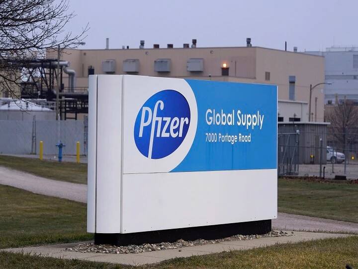 Pfizer CEO said- companys oral medicine may be ready by next year for treatment of Covid-19 Pfizer के सीईओ ने कहा- कोविड-19 इलाज के लिए कंपनी की ओरल दवा अगले साल तक हो सकती है तैयार