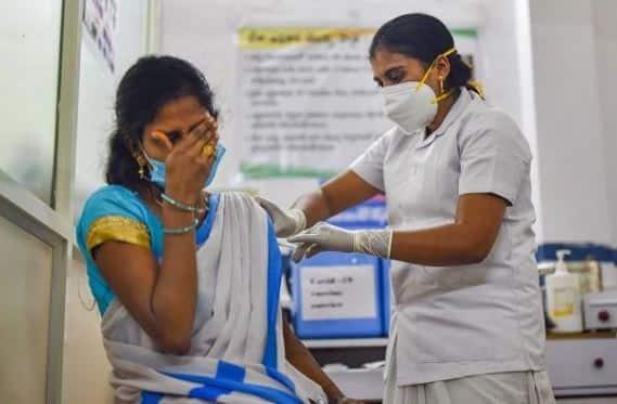 Odisha can't start vaccination drive on May 1 due to lack of stock Odisha on Corona Vaccine: পর্যাপ্ত স্টক নেই, আগামিকাল তৃতীয় দফার টিকাকরণ শুরু হচ্ছে না ওড়িশায়
