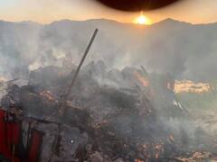 ਸ਼ਿਮਲਾ ਦੇ ਇਸ ਪਿੰਡ 'ਚ ਲੱਗੀ ਭਿਆਨਕ ਅੱਗ, ਅੱਧਾ ਦਰਜਨ ਘਰ ਸੜ ਕੇ ਸੁਆਹ, ਦੇਖੋ ਦਿਲ ਦਹਿਲਾਉਣ ਵਾਲਿਆਂ ਤਸਵੀਰਾਂ 