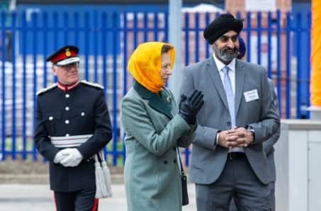 Princess Anne of England inaugurates the new Gurdwara Sahib at Northampton ਇੰਗਲੈਂਡ ਦੀ ਸ਼ਹਿਜ਼ਾਦੀ ਐਨੇ ਵੱਲੋਂ ਨੌਰਥਐਂਪਟਨ ਦੇ ਨਵੇਂ ਗੁਰਦੁਆਰਾ ਸਾਹਿਬ ਦਾ ਉਦਘਾਟਨ