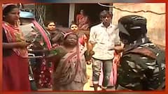 West Bengal Election 2021: ডোমকলে বুথের কাছে অবৈধ জমায়েত, লাঠি উঁচিয়ে ভিড় সরাল পুলিশ