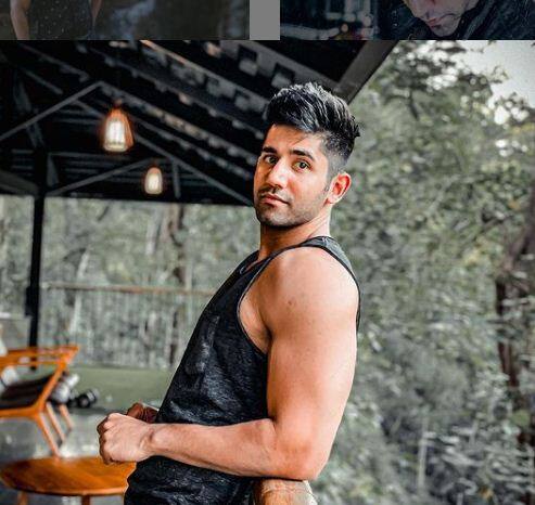 एक्टर वरुण सूद इन दिनों अपने लव अफेयर को लेकर चर्चा में हैं. वरुण सूद को फैन्स रोहित शेट्टी के इस शो में देख पाएंगे.