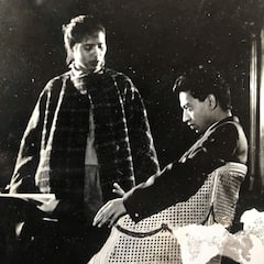 IN PICS | Priceless Moments Of Irrfan Khan With His Loved Ones