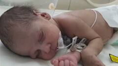 Ghaziabad: 15 दिनों तक जंग के बाद 8 महीने के मासूम ने दी Corona को मात