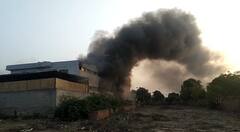 ਬਠਿੰਡਾ 'ਚ ਕਾਰਾਂ ਦਾ ਸ਼ੋਅਰੂਮ ਸੜ ਕੇ ਸੁਆਹ, ਸੈਂਕੜੇ ਕਾਰਾਂ ਸੜੀਆਂ