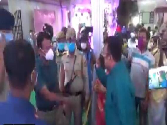 Tripura DM & police force's 'horrific action' during marriage ceremony | Sansani (Apr 30, 2021)