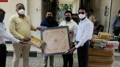 पालघर : शिवसेनेतर्फे कोविड सेंटरमध्ये खेळाच्या साहित्यांचं वाटप,नकारात्मक भावना दूर करण्याचा प्रयत्न