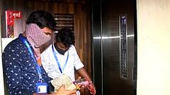 #Lockdown लॉकडाऊनच्या काळात लिफ्ट टेक्निशियन्सचे हाल,अत्यावश्यक सेवेत समावेशाची टेक्निशियन्सची मागणी