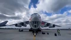 Top News: कोरोना से जंग के लिए मदद का सामान लेकर भारत पहुंचा एक रूसी विमान । फटाफट