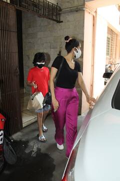 SPOTTED: पत्नी और बेटे के साथ बांद्रा में स्पॉट हुए Emraan Hashmi