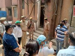 प्रतापगढ़ जिला अस्पताल में परिजनों ने डॉक्टर व वॉर्ड ब्वॉय को पीटा, इलाज में लापरवाही का लगाया आरोप