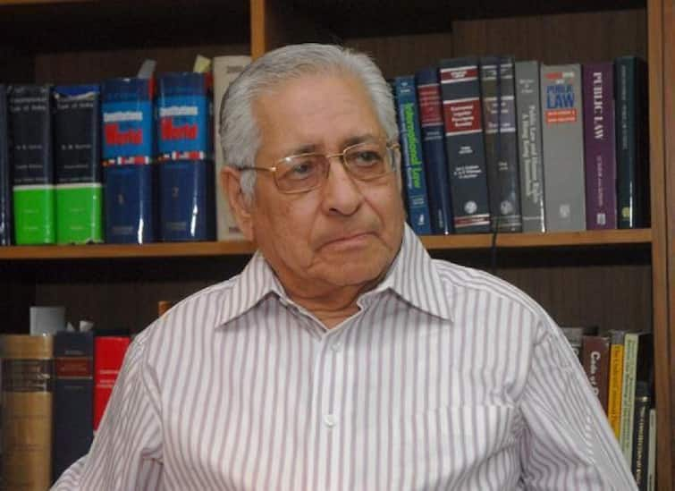 Former Attorney General Soli Sorabjee passes away due to COVID-19 ANN पूर्व एटॉर्नी जनरल सोली सोराबजी का निधन, पाकिस्तान को दी थी अंतर्राष्ट्रीय कोर्ट में मात