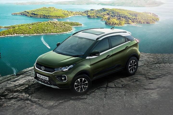 Tata Nexon- ਤੀਜੇ ਨੰਬਰ ’ਤੇ ਵੀ ਟਾਟਾ ਦੀ ਹੀ ਇੱਕ ਹੋਰ ਕਾਰ ਨੂੰ ਗਲੋਬਲ NCAPਦੀ ਰੇਟਿੰਗ ਵਿੱਚ ਵਧੀਆ ਨੰਬਰ ਮਿਲੇ ਹਨ। ਟਾਟਾ ਦੀ ਸਬ ਕੰਪੈਕਟ SUV ਨੈਕਸਨ ਨੂੰ ਐਡਲਟ ਪ੍ਰੋਟੈਕਸ਼ਨ ਲਈ ਇਸ ਨੂੰ 5 ਸਟਾਰ ਤੇ ਚਾਈਲਡ ਪ੍ਰੋਟੈਕਸ਼ਨ ਲਈ 3 ਸਟਾਰ ਰੇਟਿੰਗ ਮਿਲੀ। ਇਸ ਕਾਰ ਨੂੰ ਟੈਸਟਿੰਗ ਦੌਰਾਨ ਐਡਲਟ ਪ੍ਰੋਟੈਕਸ਼ਨ ਲਈ 17 ਵਿੱਚੋਂ 16.06 ਨੰਬਰ ਤੇ ਚਾਈਲਡ ਪ੍ਰੋਟੈਕਸ਼ਨ ਵਿੱਚ ਇਸ ਨੂੰ 49 ਵਿੱਚੋਂ 25 ਨੰਬਰ ਮਿਲੇ।