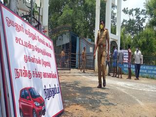 சேலம் மாவட்டத்தில் வாக்கு எண்ணிக்கை  மையங்களில் முன்னேற்பாடுகள் தீவிரம்