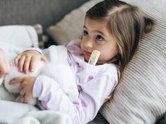 શું આપનું બાળક કોરોના પોઝિટિવ છે? આ રીતે કરો ઘર પર ઇલાજ, સ્વાસ્થ્ય મંત્રાલયે જાહેર કરી નવી ગાઇડલાઇન