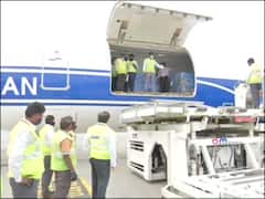 रूसी वैक्सीन Sputnik V की डेढ़ लाख डोज़ की पहली खेप भारत पहुंची, कोरोना के खिलाफ 90 फीसदी से ज्यादा असरदार है ये टीका