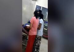 માને તડપતા જોઇને મોંથી ઓક્સિજન આપવા લાગી આ દીકરીઓ....ઇમોશનલ કરી દેશે આપને આ તસવીરો