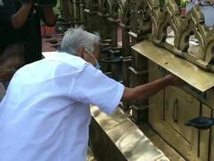 Assembly Election Results 2021: देवापासून मतदार राजापर्यंत सगळीकडे नेतेमंडळींची धाव; पाहा कशी सुरु आहे मतमोजणी