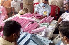 UP Panchayat Election Result: गाजीपुर में तीन दिन बाद भी 6 प्रत्याशियों को नहीं मिला सर्टिफिकेट, DM ने सुनाया फरमान
