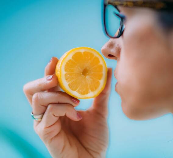 નાકમાં લીંબુનો રસ નાંખવાથી કોરોના તરત મટી જાય છે ? જુઓ વીડિયો, જાણો મોદી સરકારે શું કહ્યું?