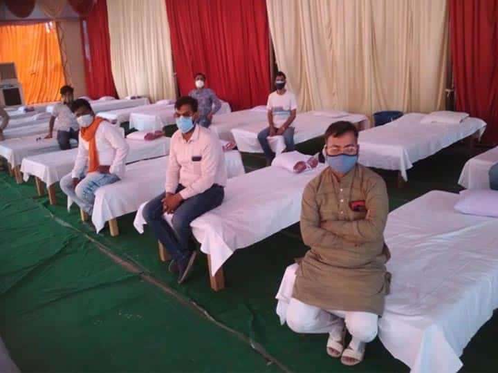 BJP starts quarantine center with 70 bed in Prayagraj ANN प्रयागराज: बीजेपी ने शुरू किया 70 बेड का क्वारंटीन सेंटर, मुफ्त में मिलेंगी ये सभी सुविधाएं