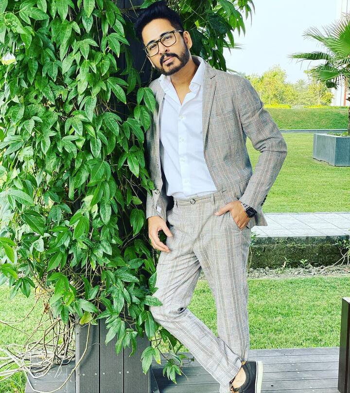 খড়গপুর সদর থেকে জয়ী বিজেপি প্রার্থী হিরণ চট্টোপাধ্যায়।