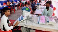 Election Updates: जालौन में नहीं शुरू हुई मतगणना, कई जगहों पर मतगणना के दौरान टूटे कोरोना नियम